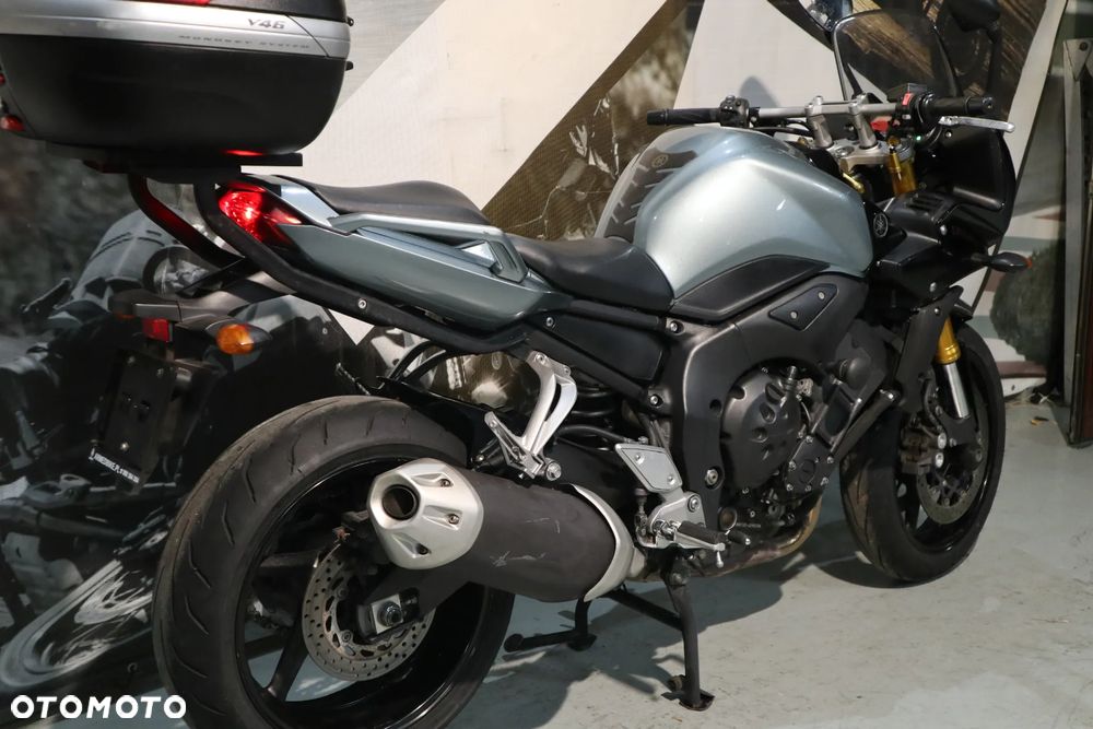 Yamaha FZ - 18