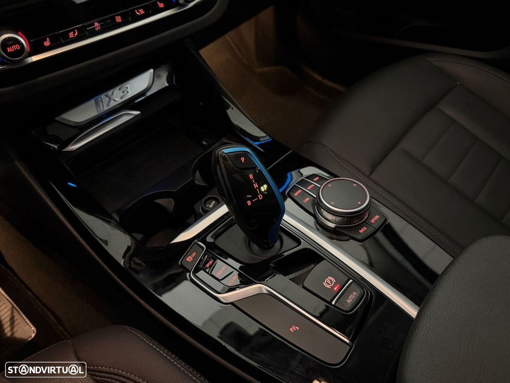 BMW iX3 Inspiring - 27