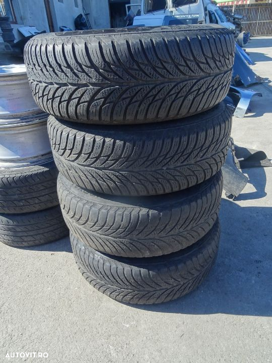 Vand Jante aliaj cu Cauciucuri M+S Volkswagen Passat 195/65 R15 din 2006 - 7