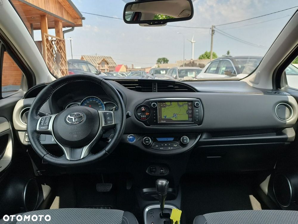 Toyota Yaris - 13