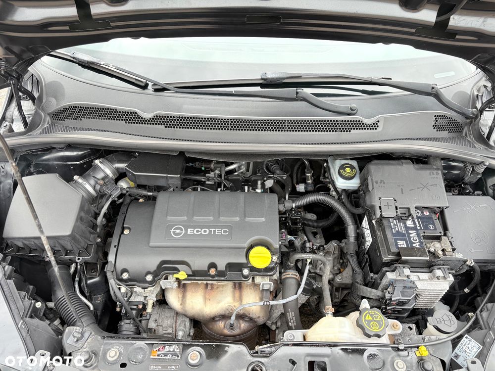Opel Corsa 1.4 drive - 10