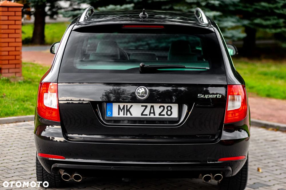 Skoda Superb 3.6 V6 4x4 DSG L&K - 15