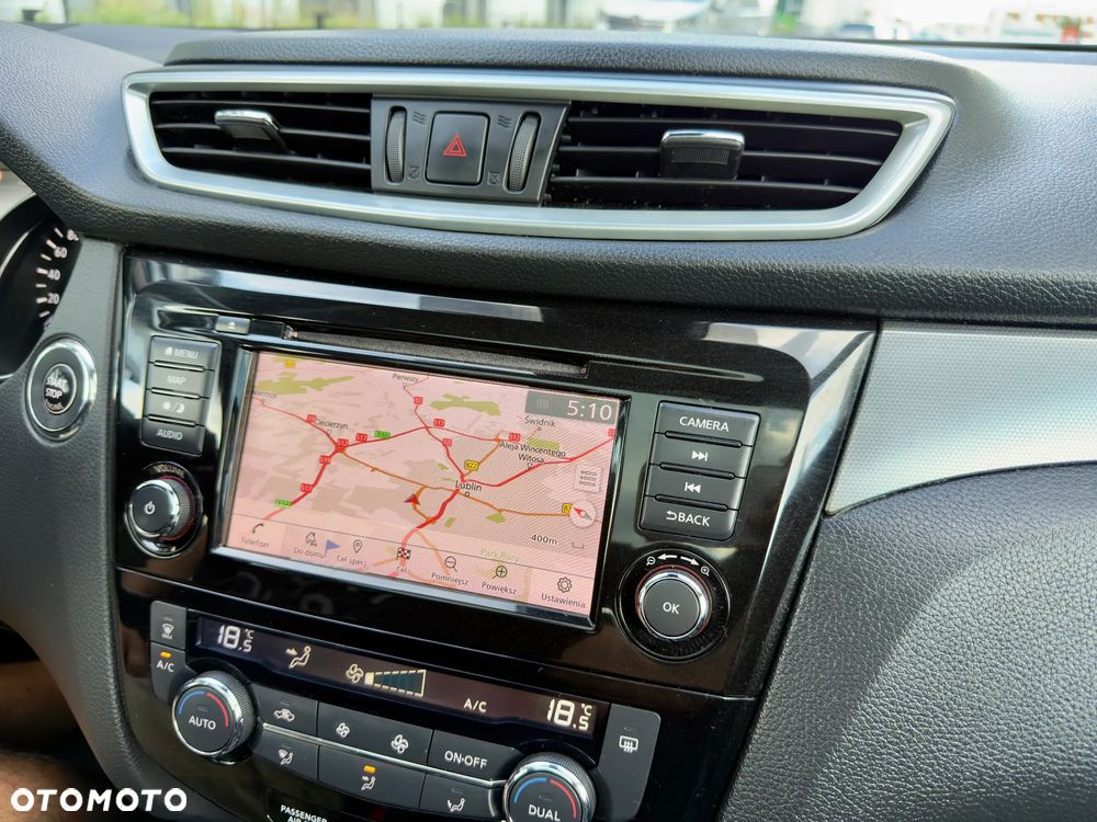Nissan Qashqai 1.3 DIG-T N-Connecta - 19