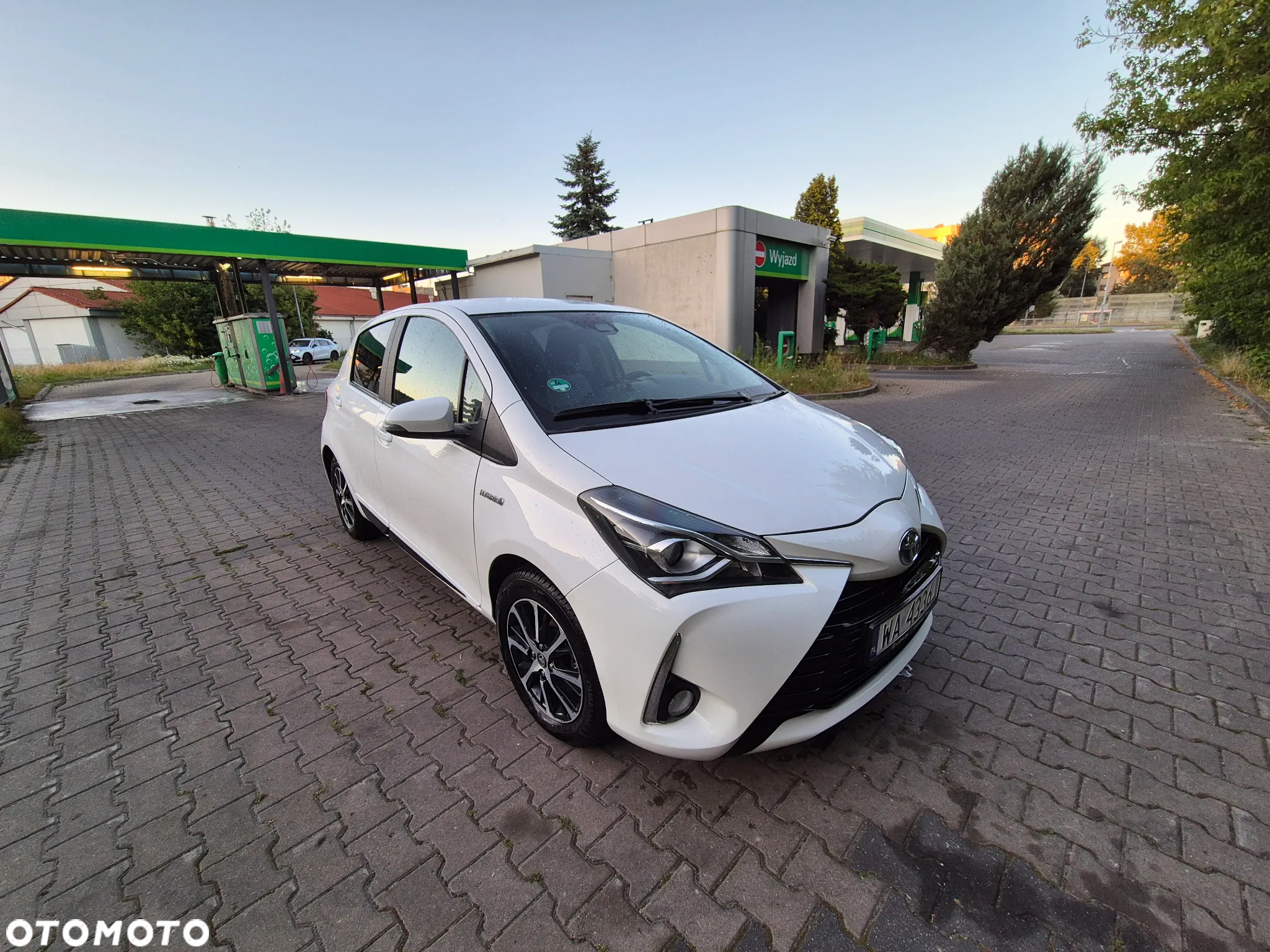 Toyota Yaris - 14