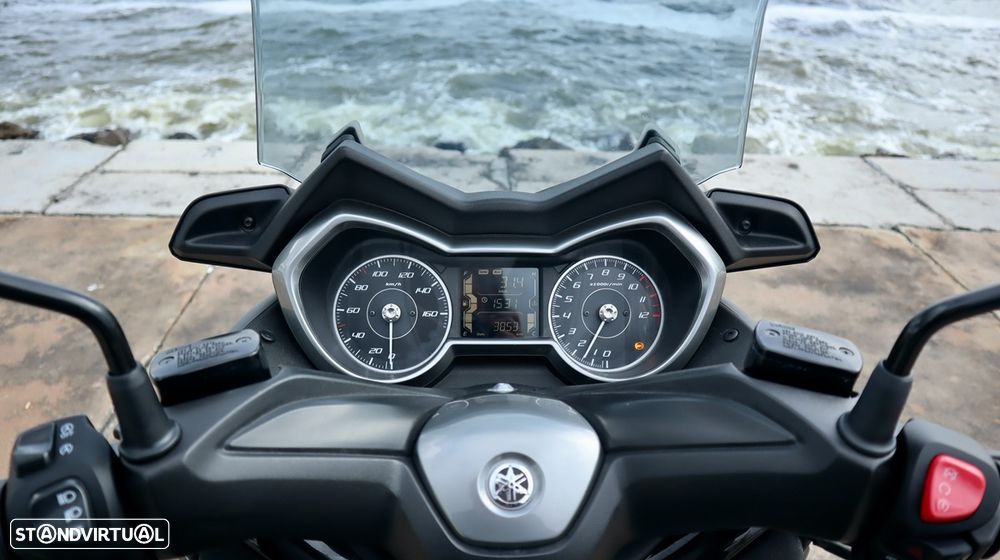 Yamaha X-Max Tech Max - 20