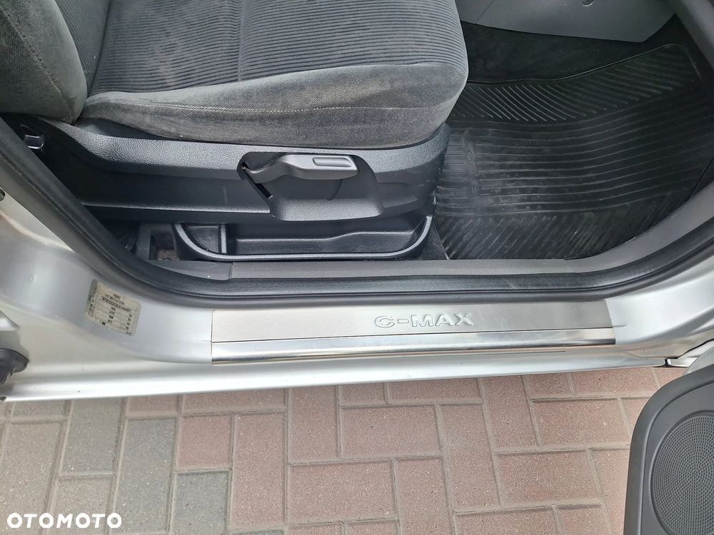 Ford C-MAX 1.6 TDCi Ambiente - 27