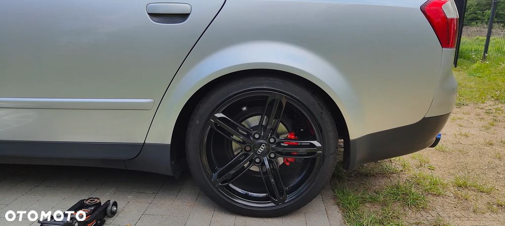 Audi A4 - 5