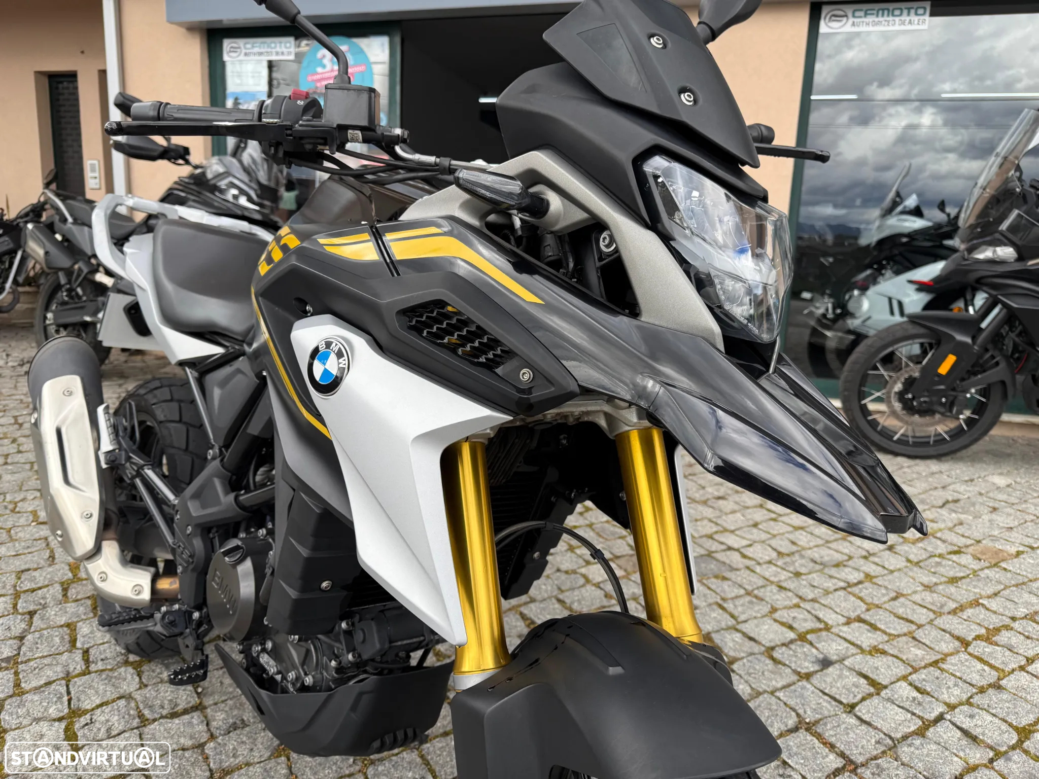 BMW G 310 GS 40 years - 6