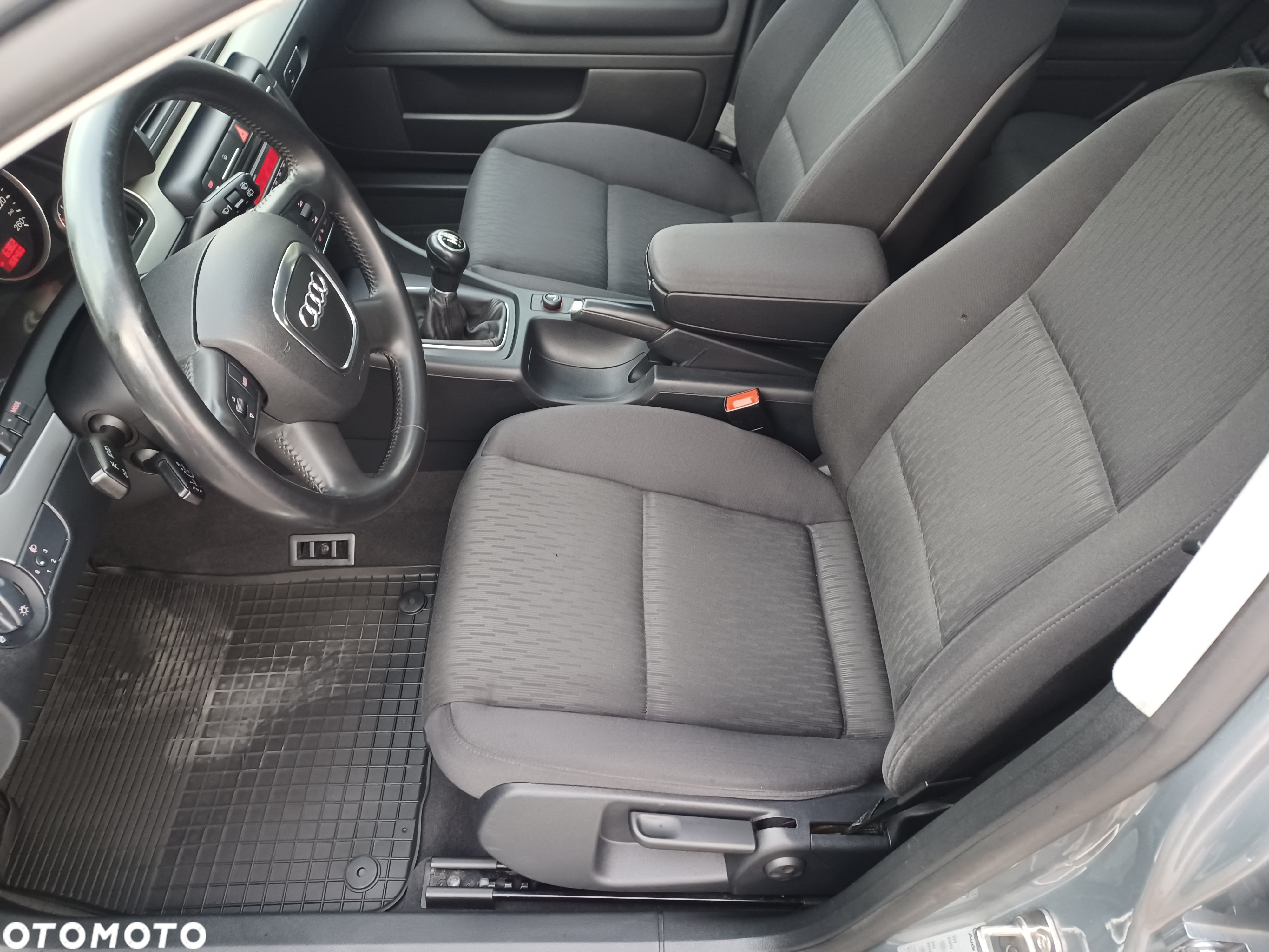 Audi A4 Avant 1.8 T - 22