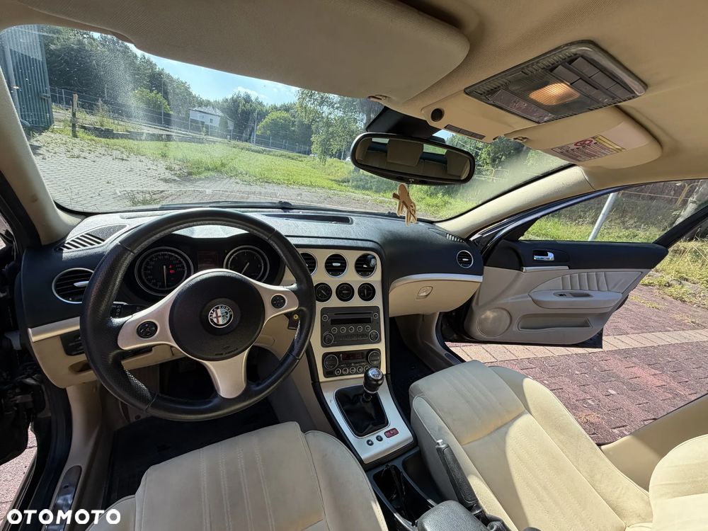 Alfa Romeo 159 - 5