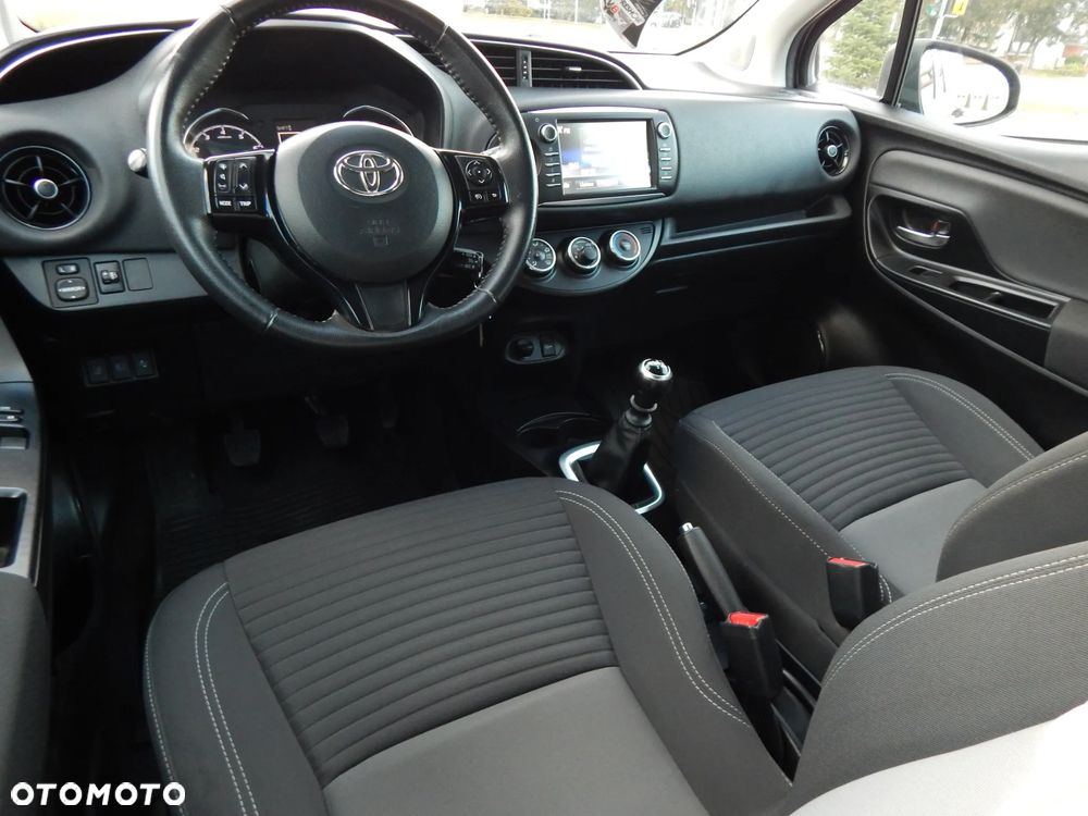 Toyota Yaris 1.5 Selection - 27