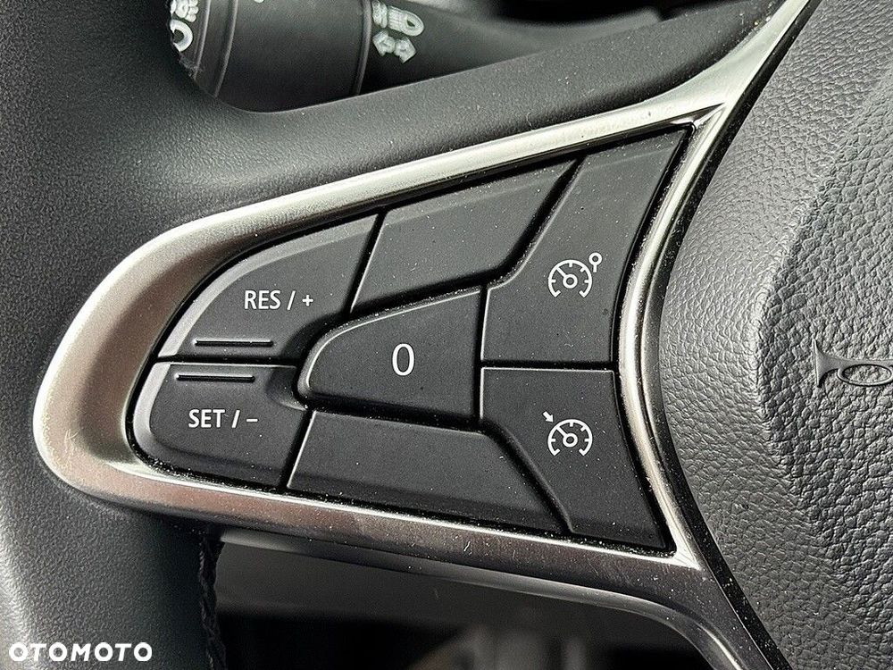 Renault Clio - 16