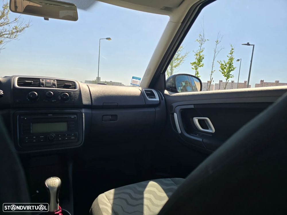 Skoda Fabia 1.2 Ambiente - 8