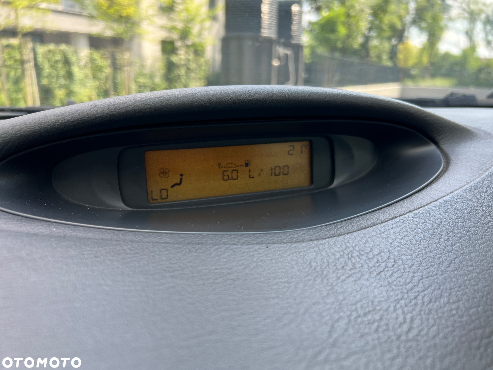 Citroën C5 II 1.6 HDi X - 11