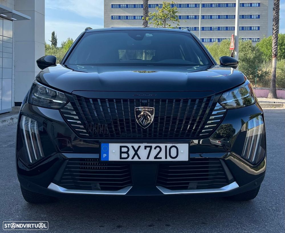 Peugeot 2008 PureTech 130 EAT8 GT - 1