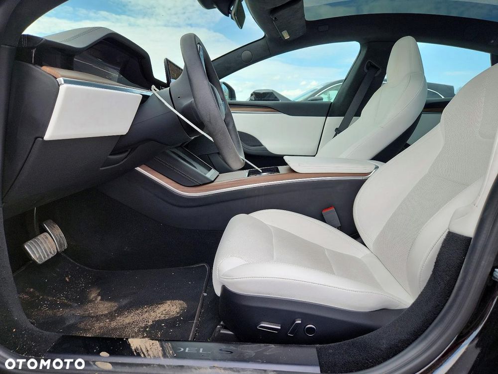 Tesla Model S AWD - 7