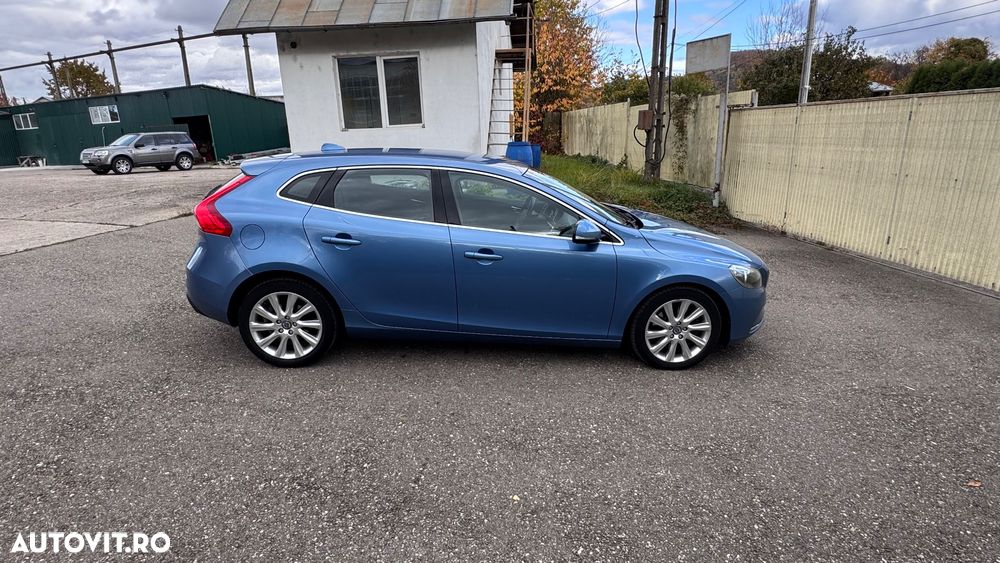 Volvo V40 D4 VEA Ocean Race - 12