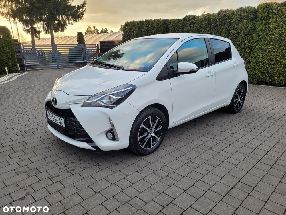 Toyota Yaris 1.5 Premium - 2