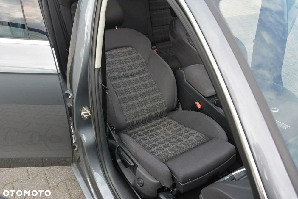 Audi A4 Limousine 2.0 TDI DPF Ambiente - 20