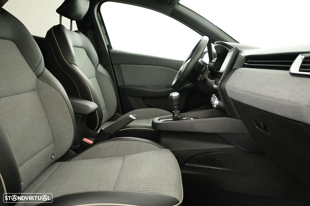 Renault Clio 1.0 TCe Techno - 21