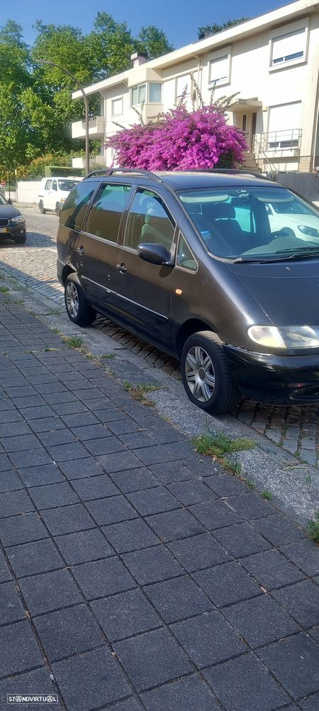 VW Sharan 1.9 TDi Confortline 7L - 13