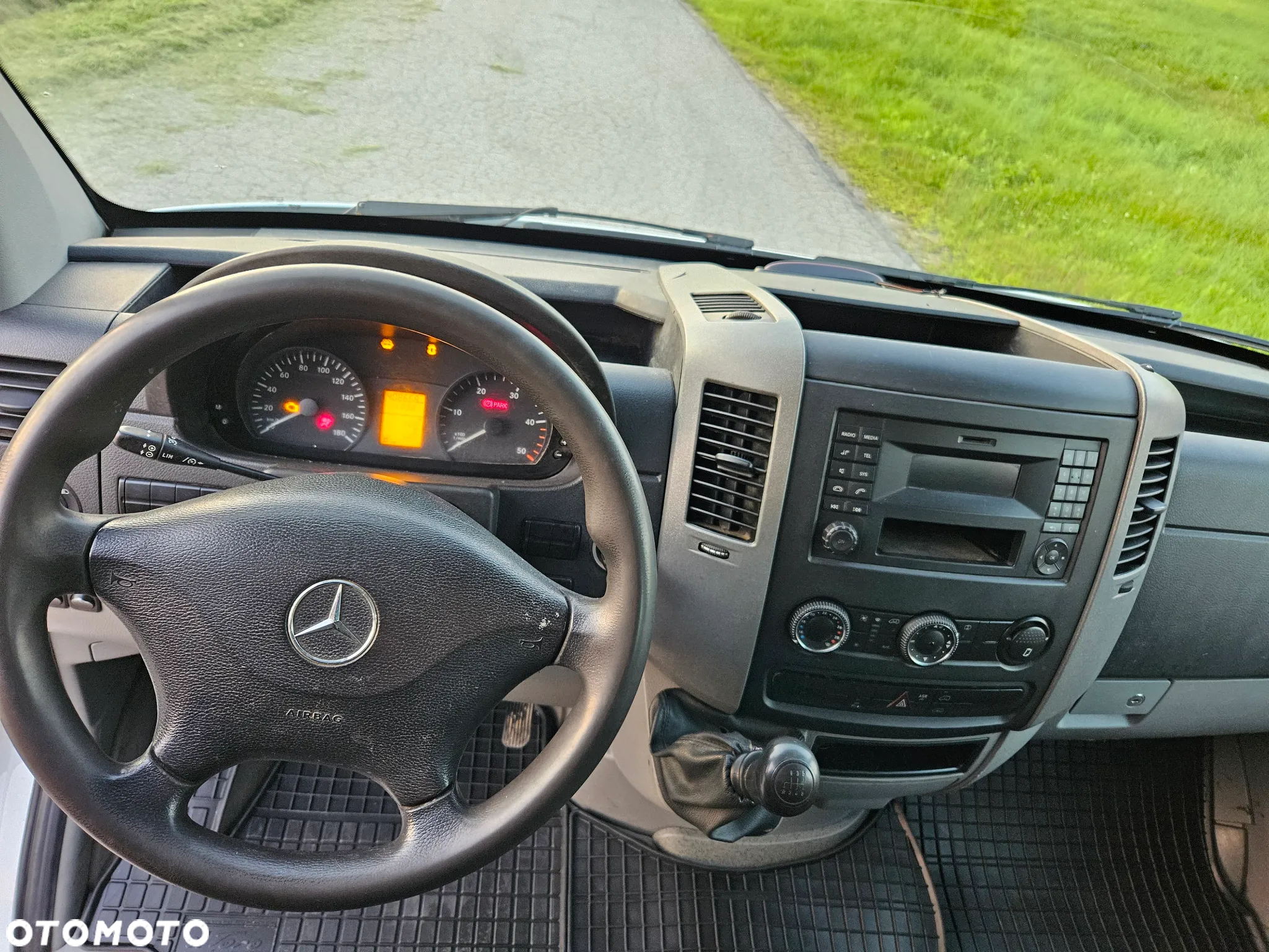 Mercedes-Benz Sprinter*BRYGADÓWKA 7 Miejsc* - 12