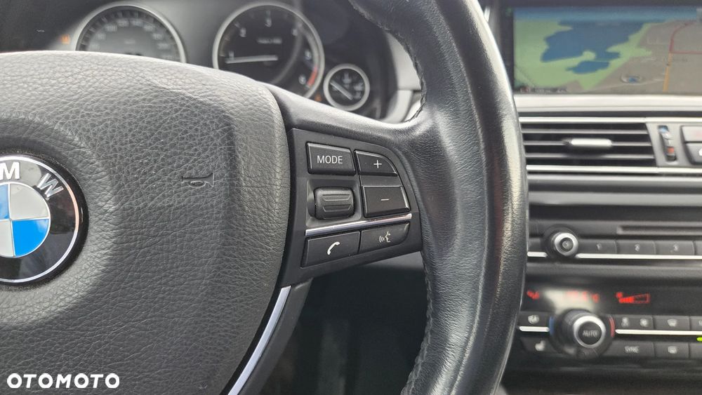 BMW Seria 5 520d xDrive Luxury Line - 20