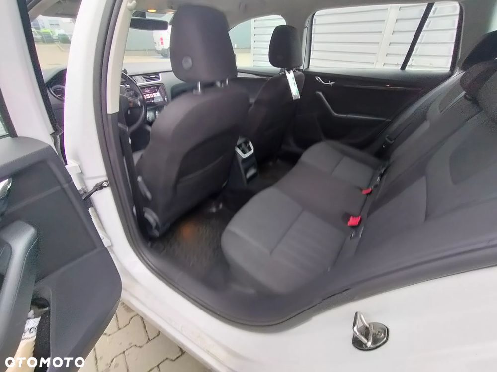 Skoda Octavia 2.0 TDI Style DSG - 11