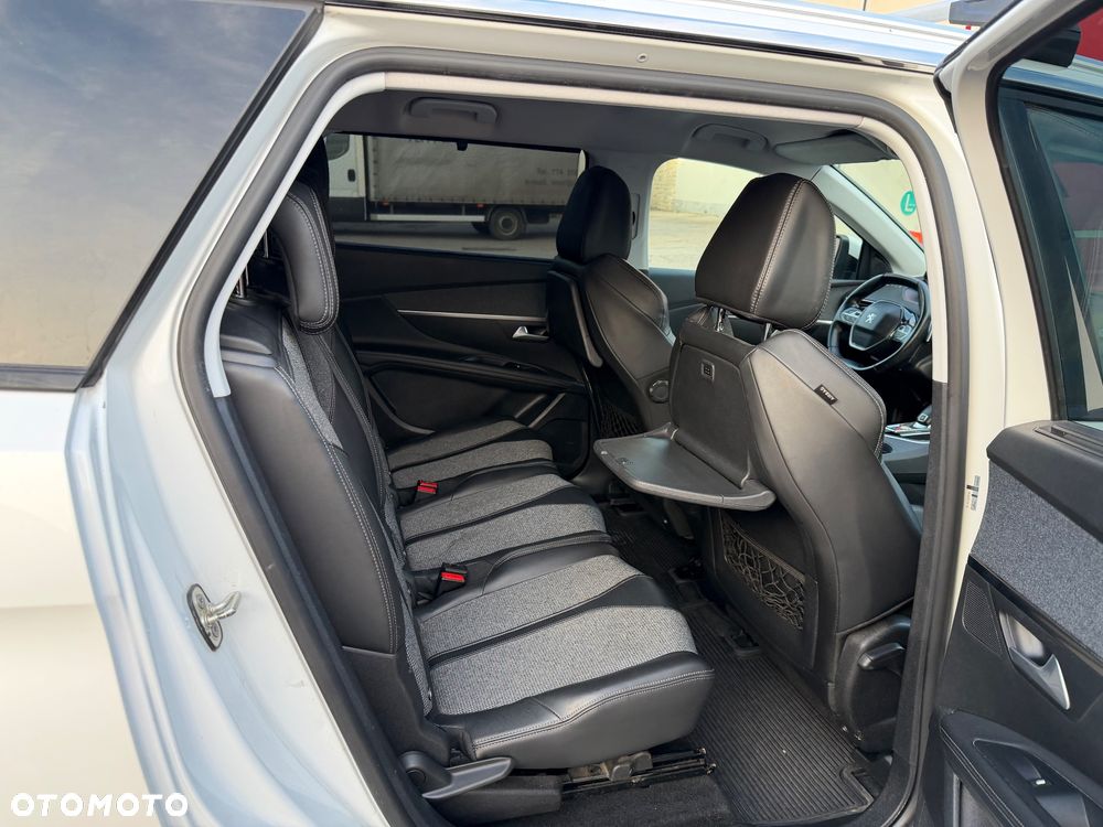 Peugeot 5008 THP 165 EAT6 Stop & Start Allure - 33