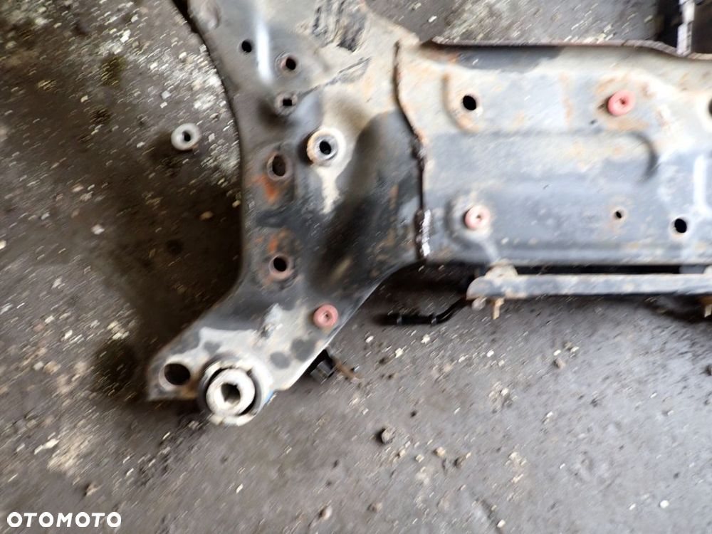 SANKI WÓZEK KOŁYSKA PRZÓD VOLVO S60 II 2.5 T5 B5254T5 - 10