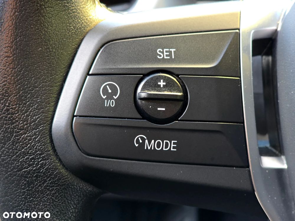 BMW Seria 2 218i - 16
