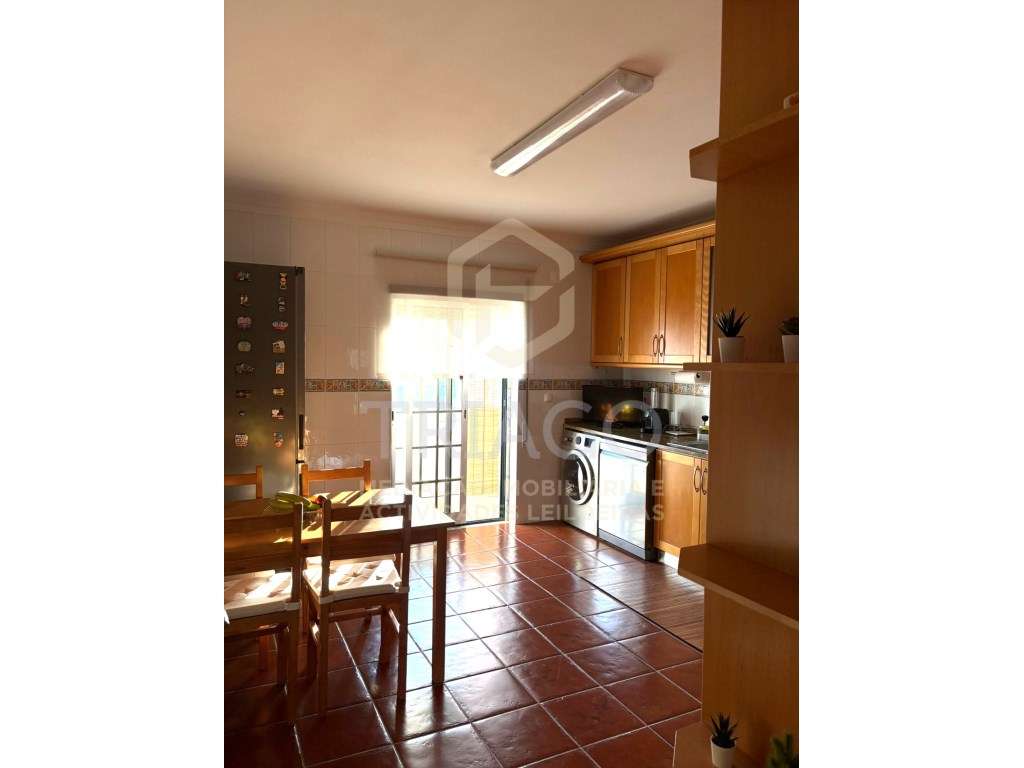 Fantástico Apartamento T3 com Localização Privilegiada - Grande imagem: 2/25