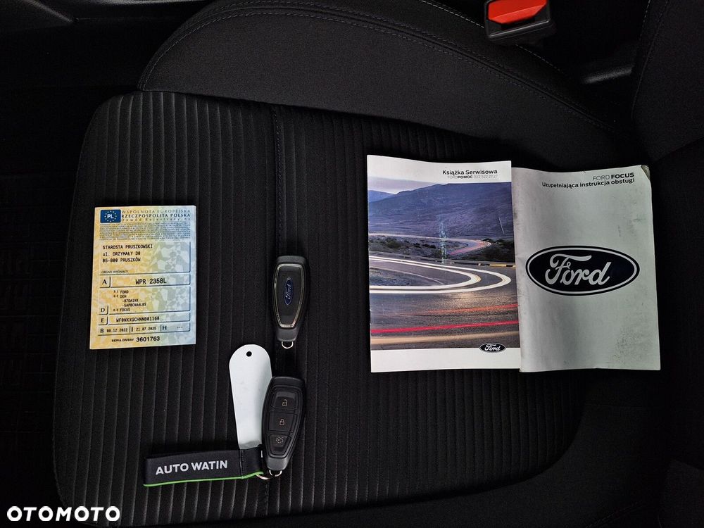 Ford Focus 1.0 EcoBoost Titanium - 7