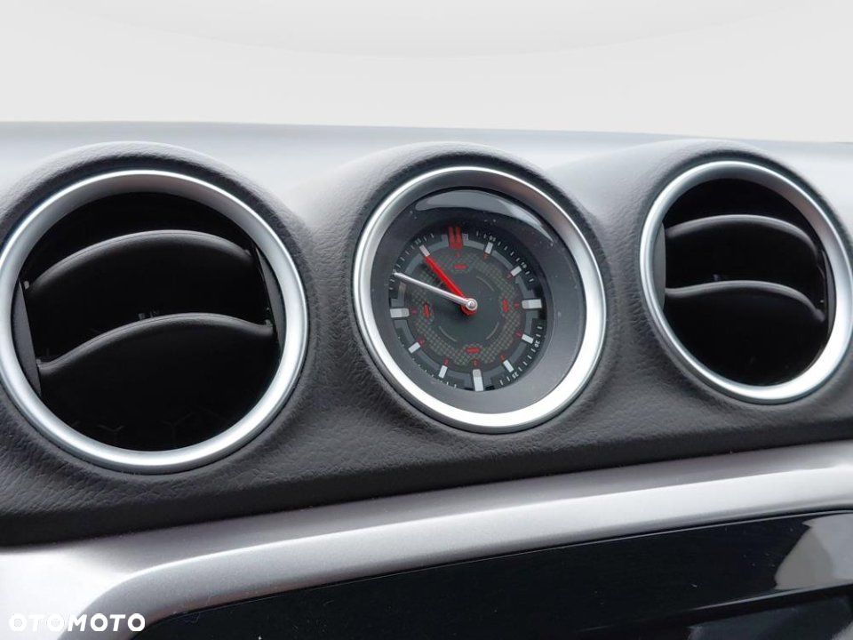 Suzuki Vitara - 23