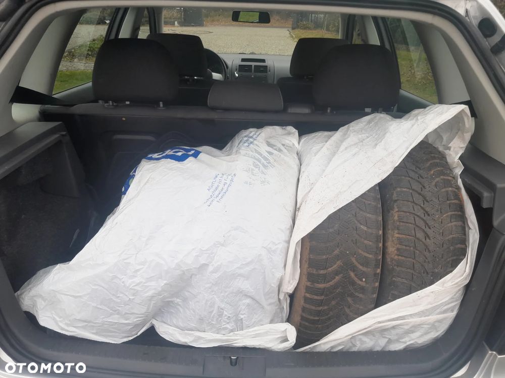 Volkswagen Polo Cross - 14