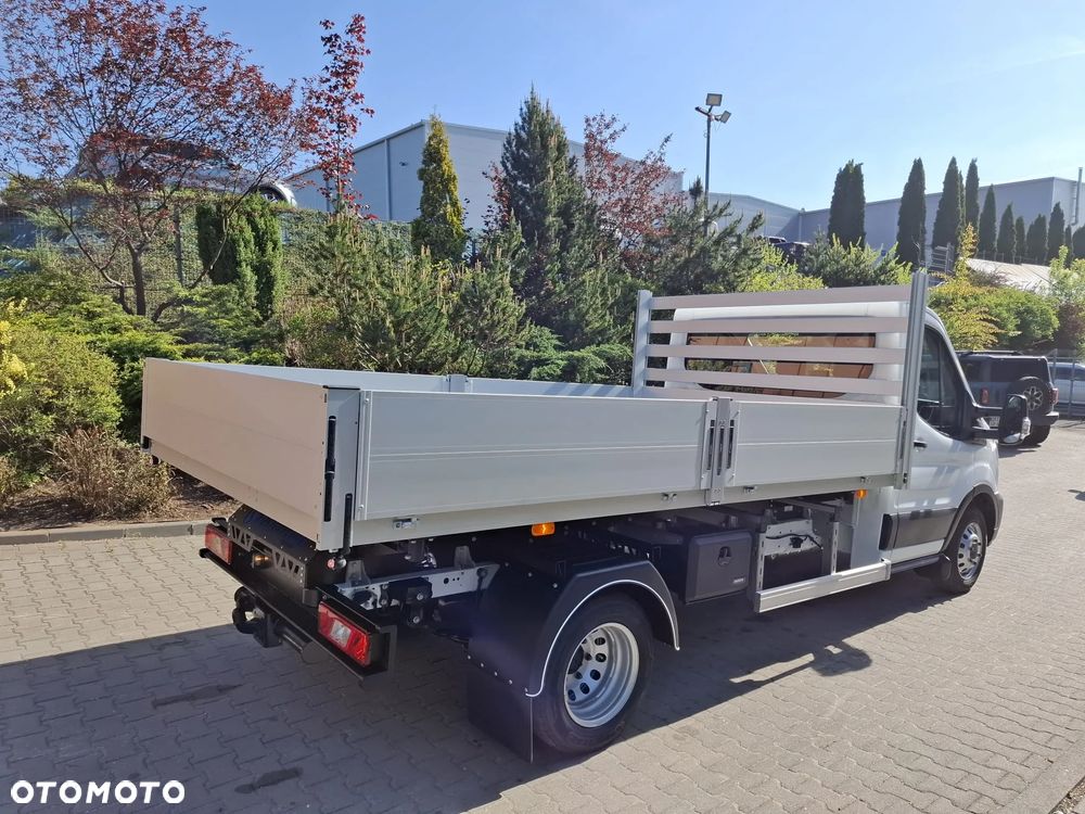 Ford Transit - 15