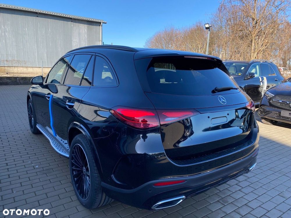 Mercedes-Benz GLC - 2