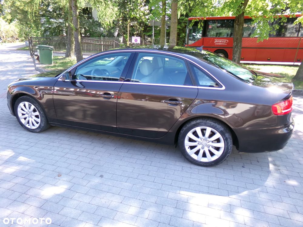 Audi A4 Limousine 2.0 TFSI quattro S tronic Attraction - 6