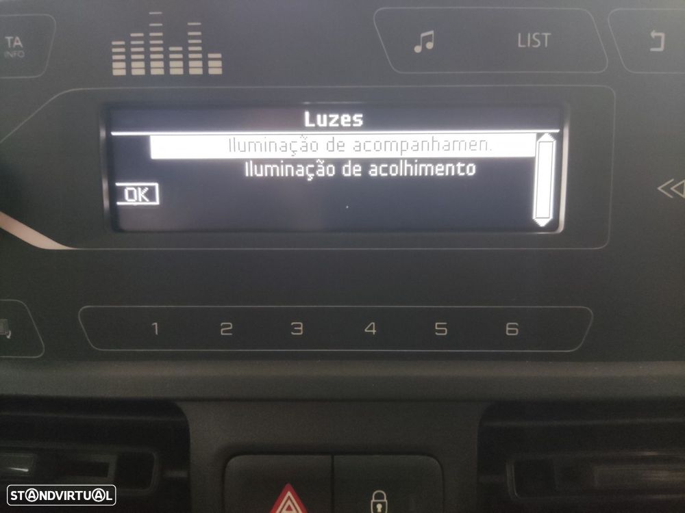 Citroën Berlingo Outro - 17