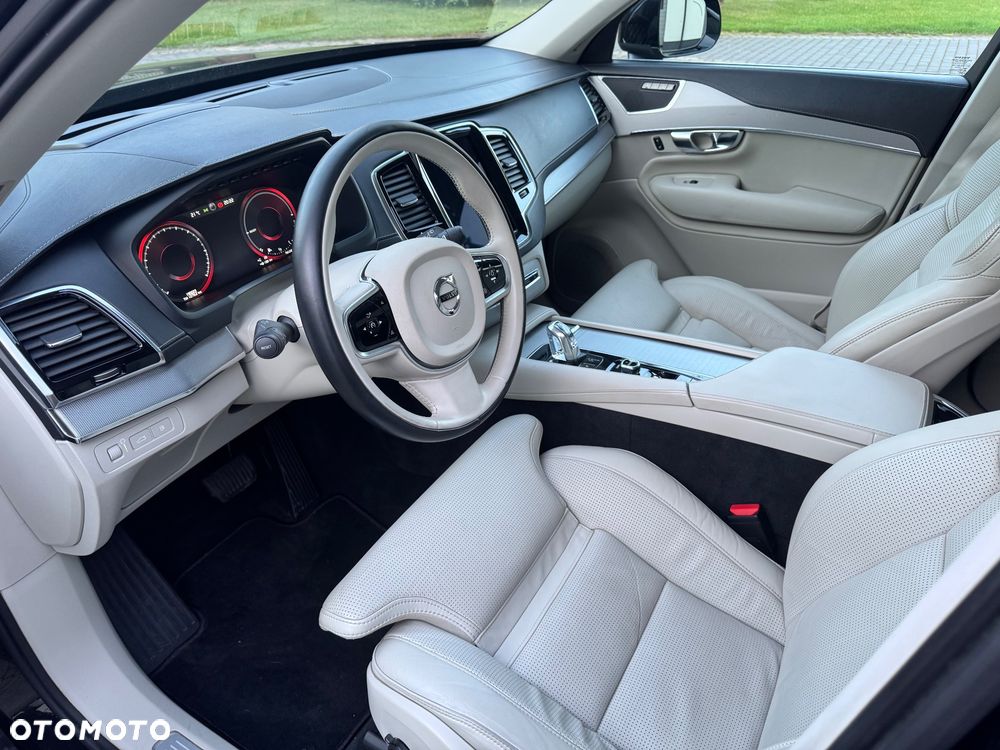 Volvo XC 90 T8 AWD Twin Engine Geartronic Inscription - 10