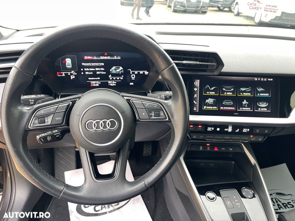Audi A3 2.0 TDI S tronic Sport - 36