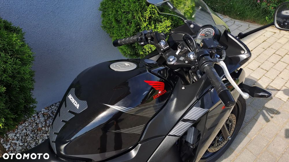 Honda CBR - 21