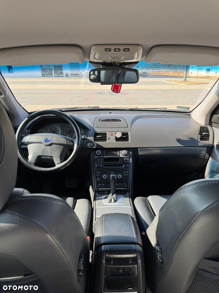 Volvo XC 90 3.2 Momentum - 6