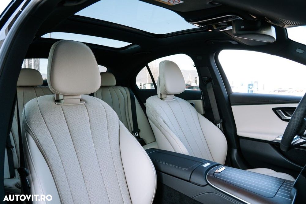 Mercedes-Benz E - 21