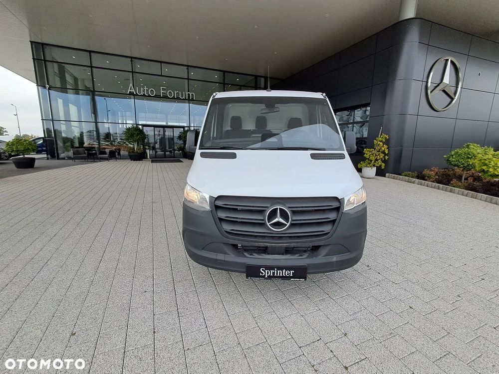 Mercedes-Benz Sprinter - 5