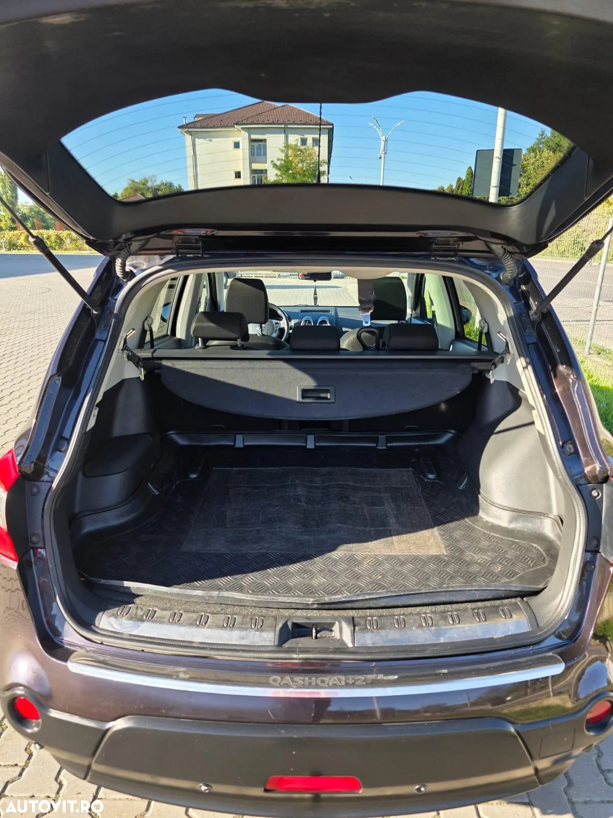 Nissan Qashqai+2 - 7