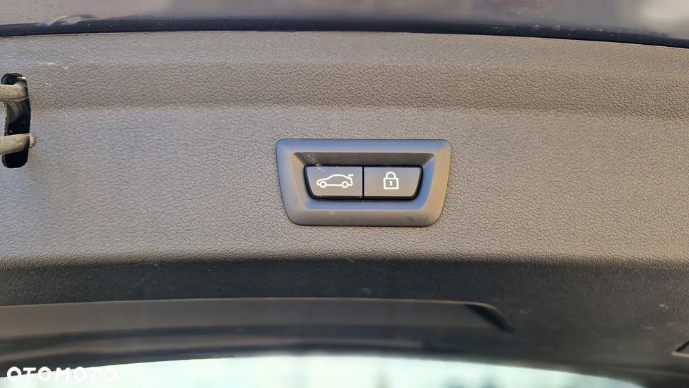 BMW Seria 1 120i M Sport - 18