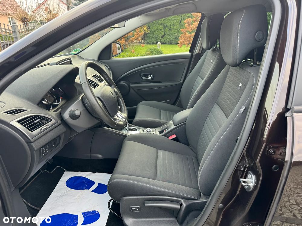 Renault Megane 1.5 dCi Limited EDC - 29