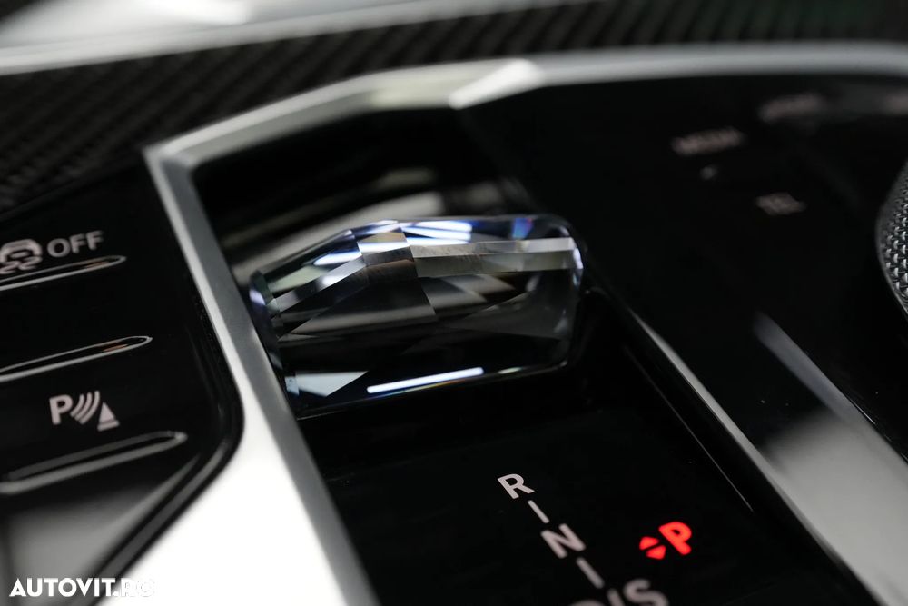 BMW X6 M M60i xDrive AT MHEV - 20