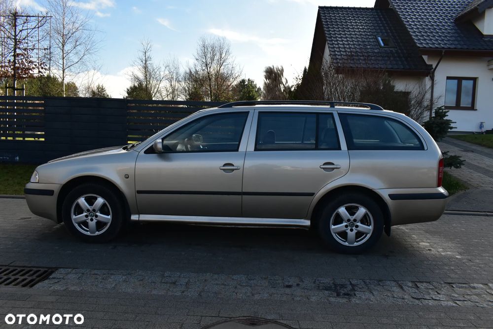 Skoda Octavia 1.9 TDI Tour Sport - 3